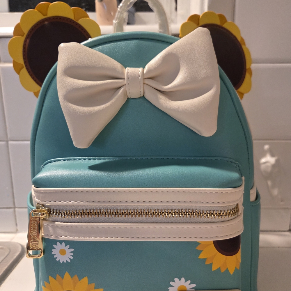 Loungefly Disney Exclusive Minnie Sunflower Mini Backpack - Picture 3 of 9